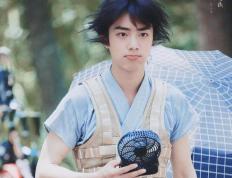 28圈-包含Doinb赛事官方发布高光表现新规，热火争议不断！的词条