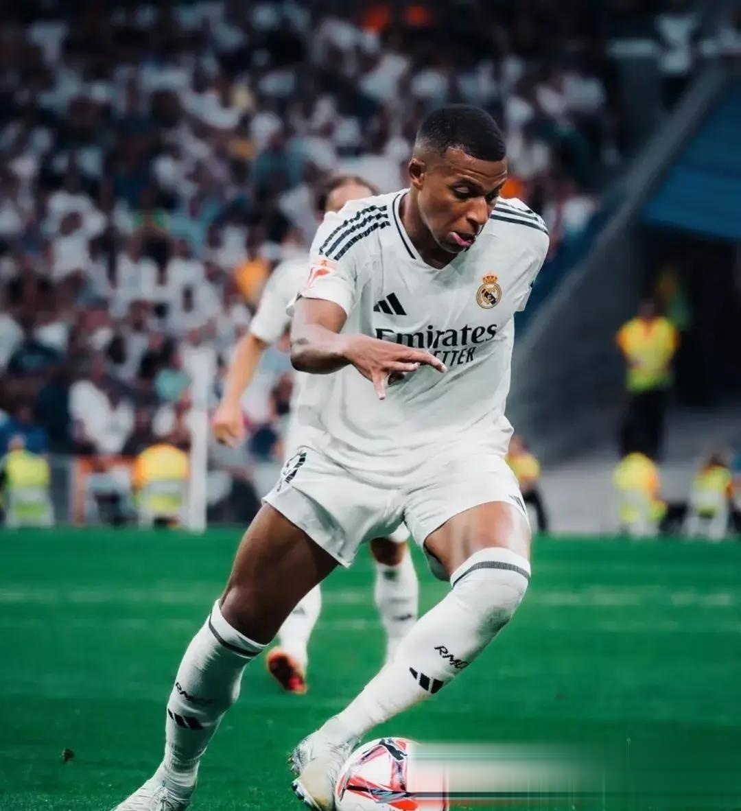 28圈娱乐- 皇家马德里迎法甲关键赛，今晨临场应变，更衣室稳定，细节决定成败